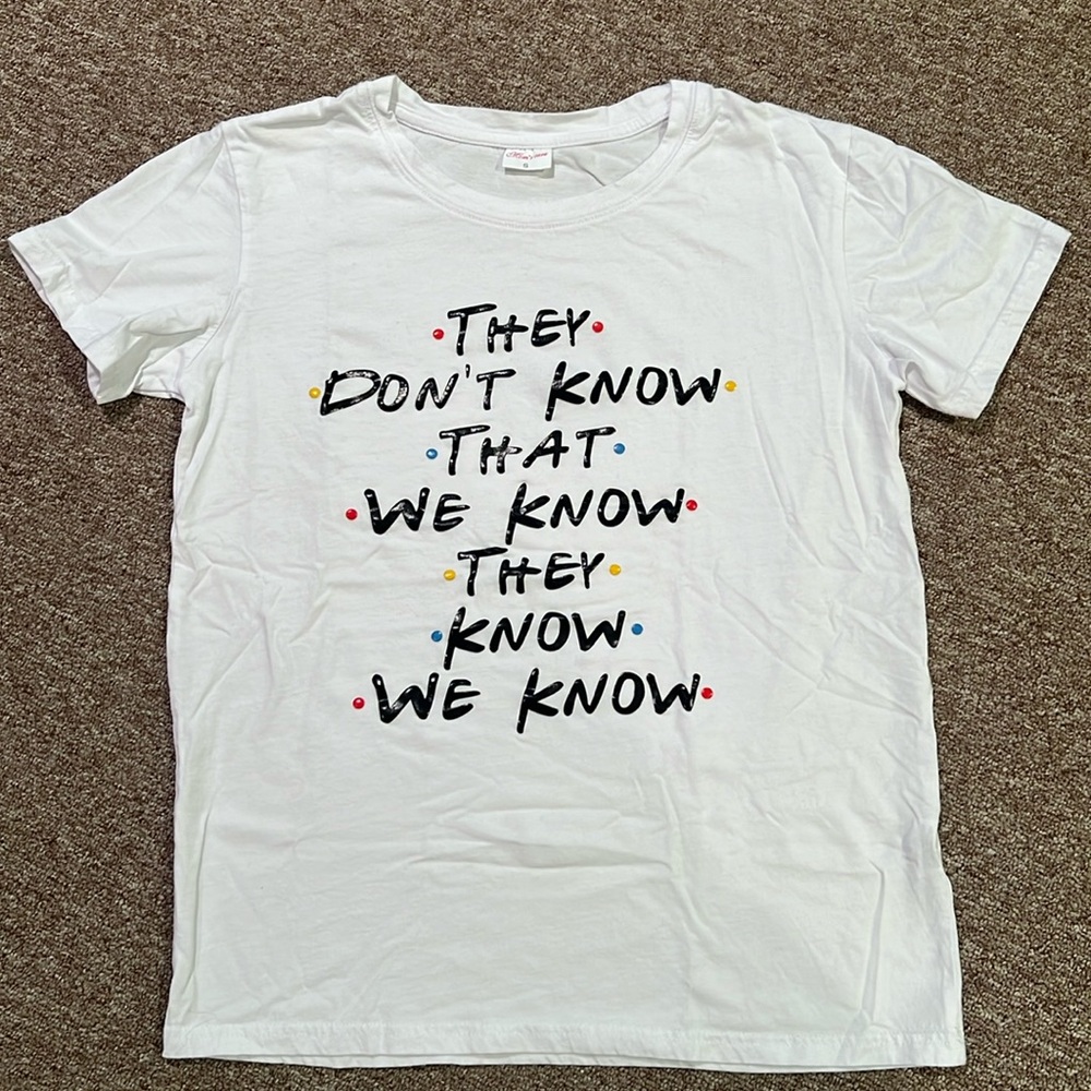 “Friends” TV Show Tee ❤️